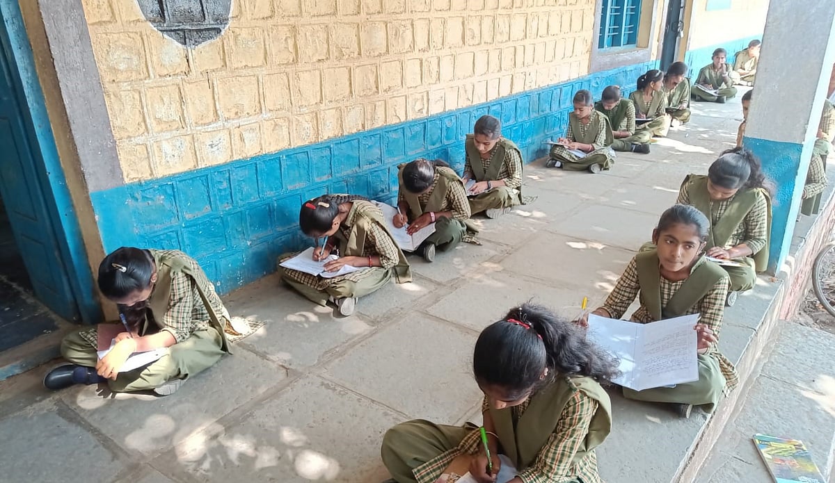 ಹೆಣ್ಮಕ್ಕಳಿಗೆ ಶೇ 50 ಸೀಟು ಕಡ್ಡಾಯ