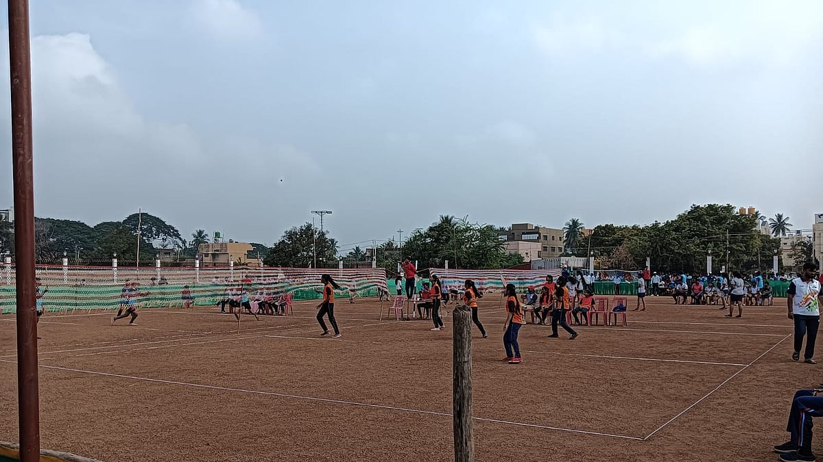 ಹೊಸಪೇಟೆ | ಪಿಯು ವಿದ್ಯಾರ್ಥಿಗಳ ರಾಜ್ಯಮಟ್ಟದ ಬಾಲ್‌ ಬ್ಯಾಡ್ಮಿಂಟನ್‌