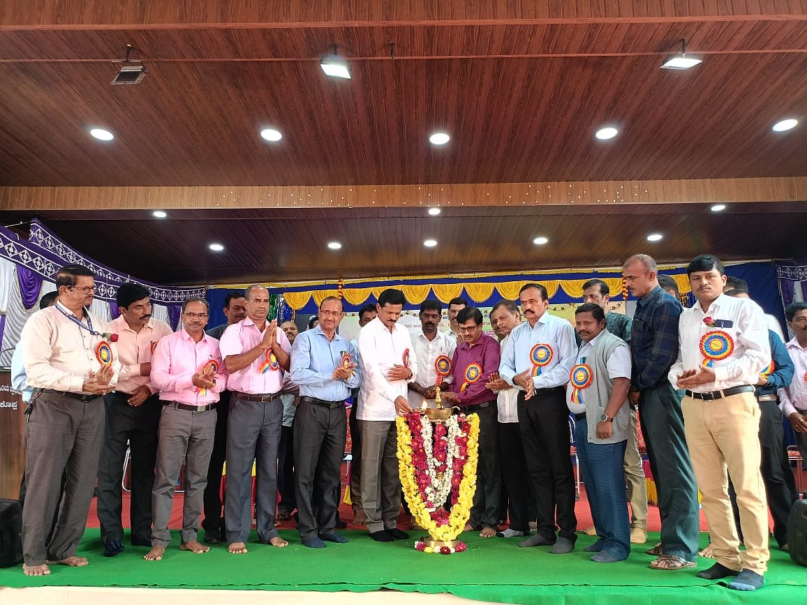 ಮಕ್ಕಳ ಪ್ರತಿಭೆ ಗುರುತಿಸಲು ಪ್ರತಿಭಾ ಕಾರಂಜಿ ವೇದಿಕೆ: ಶಾಸಕ ಭೀಮಣ್ಣ ನಾಯ್ಕ