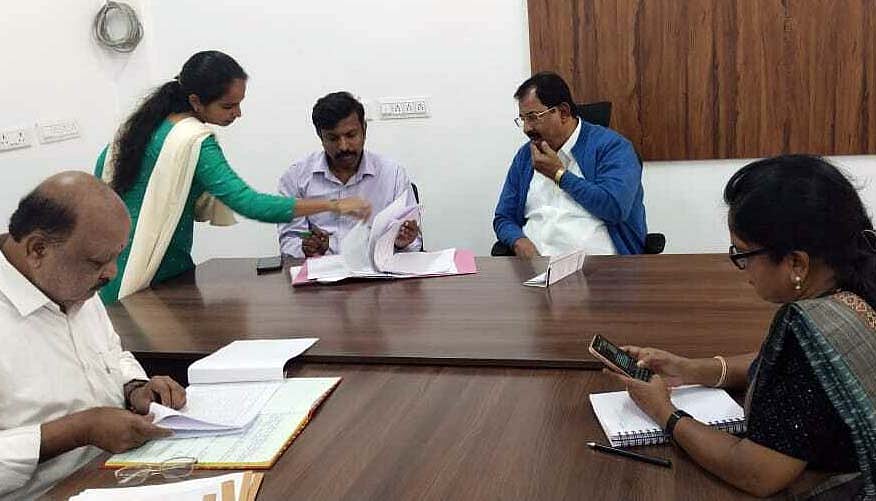 ಶ್ರೀನಿವಾಸಪುರ | ಕುಡಿಯುವ ನೀರು ಪೂರೈಕೆ ಮೊದಲ ಆದ್ಯತೆ: ಶಾಸಕ ವೆಂಕಟಶಿವಾರೆಡ್ಡಿ