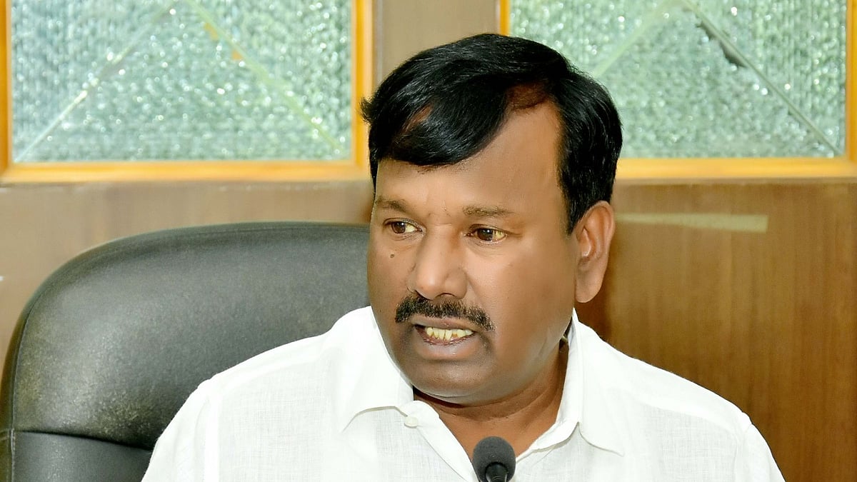 ಅವಕಾಶ ಇದ್ದಾಗ ಖರ್ಗೆಯವರನ್ನು ಮುಖ್ಯಮಂತ್ರಿ ಮಾಡಲಿಲ್ಲ: ನಾರಾಯಣ ಸ್ವಾಮಿ