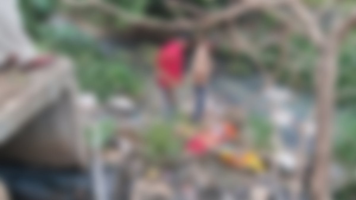 ಸಂಸ್ಕಾರಕ್ಕೆ ಜಾಗ ತಿಳಿಯದೆ ಮೋರಿ 
ಬಳಿ ಮಗುವಿನ ಶವ ಇಟ್ಟಿದ್ದ ಪೋಷಕರು