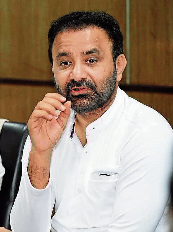 ಕಾರ್ಮಿಕ ಕಾನೂನು ವ್ಯಾಪ್ತಿಗೆ ಐಟಿ, ಬಿಟಿ ಕಂಪನಿ: ಸಿಎಂ ಜೊತೆ ಚರ್ಚೆ– ಸಚಿವ ಲಾಡ್‌