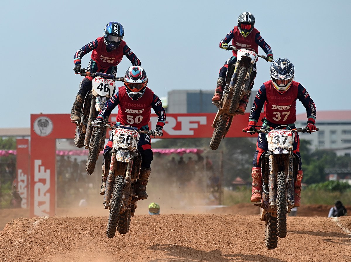 ರಾಷ್ಟ್ರೀಯ ಡ್ರ್ಯಾಗ್‌ ರೇಸಿಂಗ್: 2 ಸ್ಪರ್ಧೆ ಗೆದ್ದ ಬೆಂಗಳೂರಿನ ಹೇಮಂತ್ ಮುದ್ದಪ್ಪ