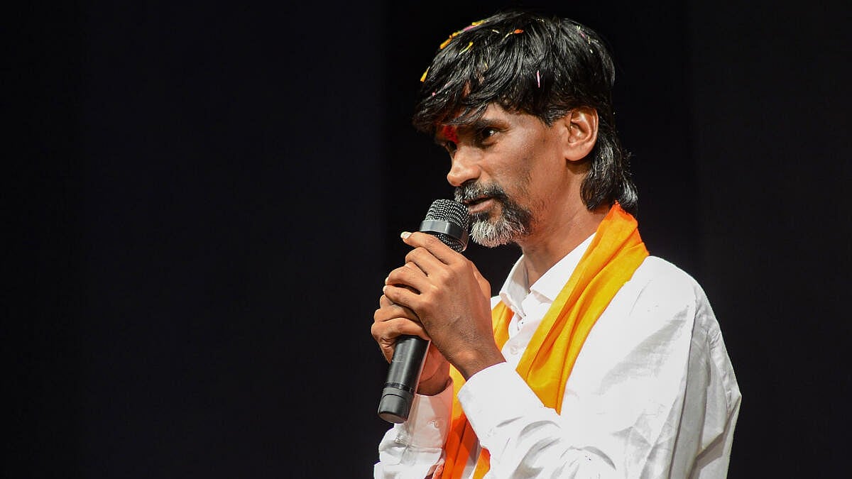 ಮರಾಠ ಮೀಸಲಾತಿ ಹೋರಾಟಗಾರ ಮನೋಜ್‌ ಜರಂಗೆ ಆಸ್ಪತ್ರೆಗೆ ದಾಖಲು