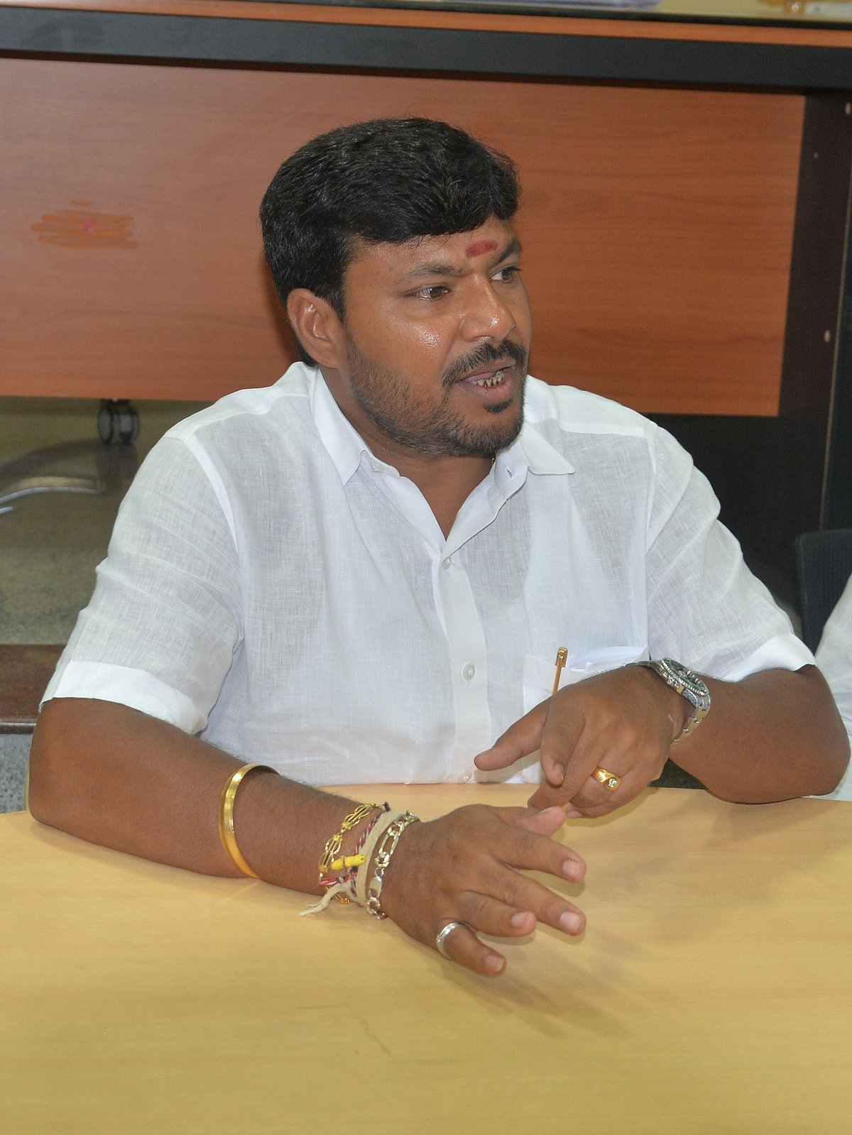 ಯಾವ ಲೆಕ್ಕಾಚಾರದಲ್ಲಿ ಸರ್ಕಾರ ಪತನವಾಗಲಿದೆ: ಮುನಿಸ್ವಾಮಿಗೆ ಕೊತ್ತೂರು ಪ್ರಶ್ನೆ