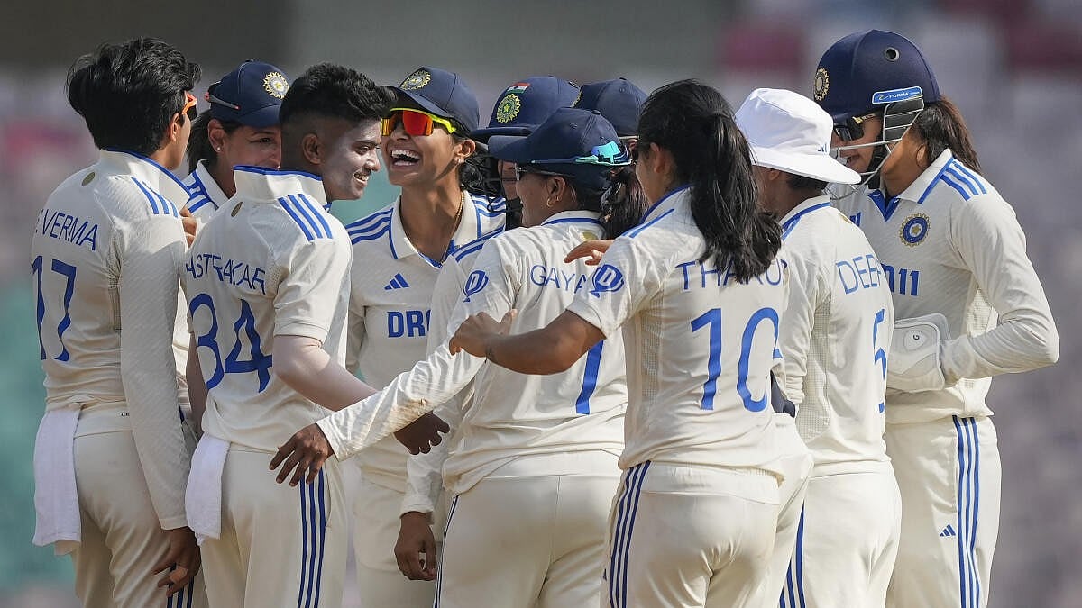 100ನೇ ಟೆಸ್ಟ್ ಪಂದ್ಯದಲ್ಲಿ ಸೋತ ಇಂಗ್ಲೆಂಡ್; ಭಾರತ ಮಹಿಳೆಯರಿಗೆ ವಿಶ್ವ ದಾಖಲೆಯ ಜಯ