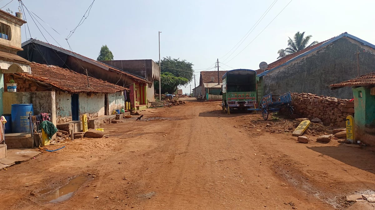 ಪ್ರೀತಿಸಿ ಓಡಿಹೋದ ಜೋಡಿ: ಯುವಕನ ತಾಯಿಯನ್ನು ಬೆತ್ತಲೆಗೊಳಿಸಿ ಥಳಿತ