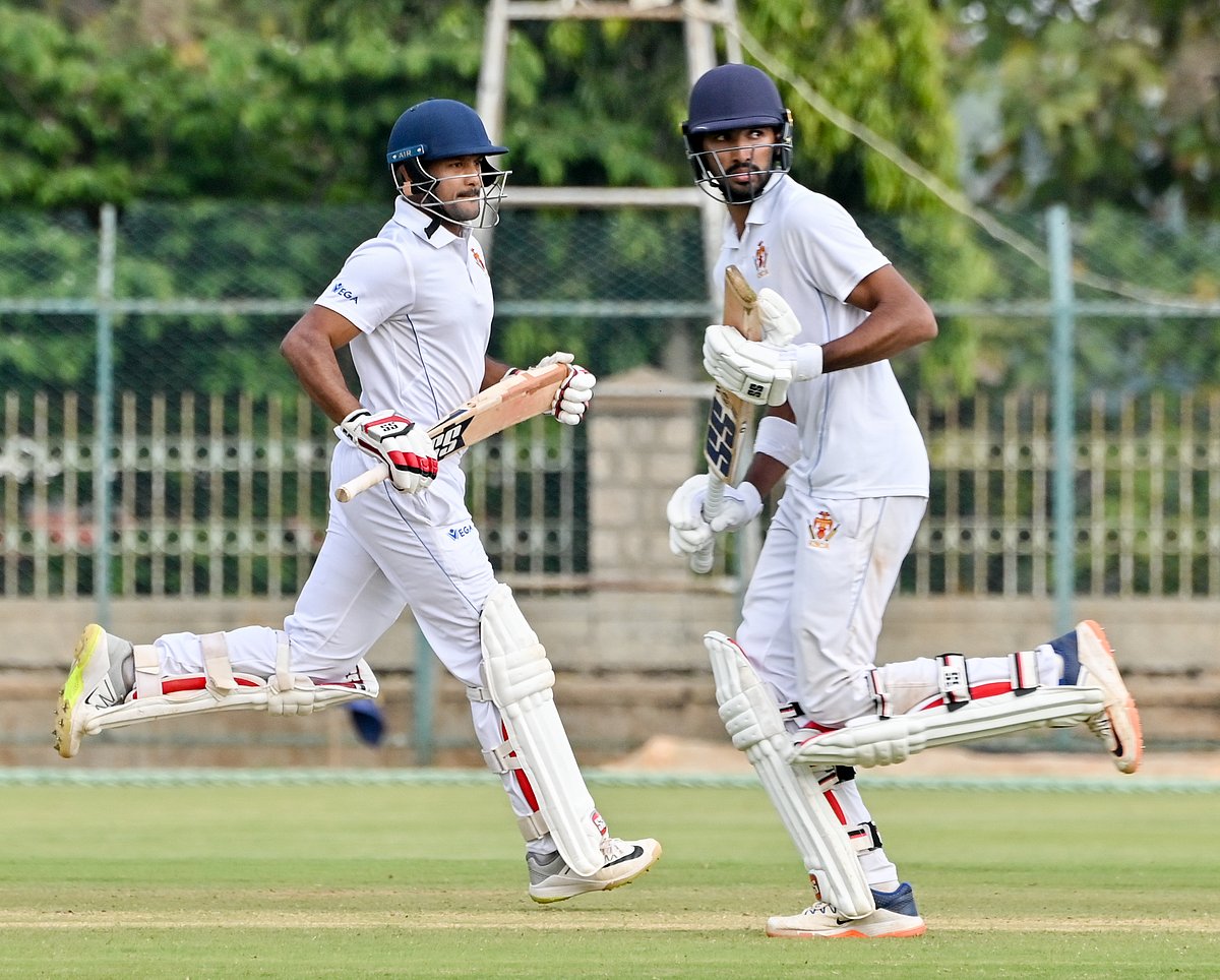 ರಣಜಿ ಕ್ರಿಕೆಟ್‌: ಮಯಂಕ್‌– ಪಡಿಕ್ಕಲ್‌  ಜುಗಲ್‌ಬಂದಿ