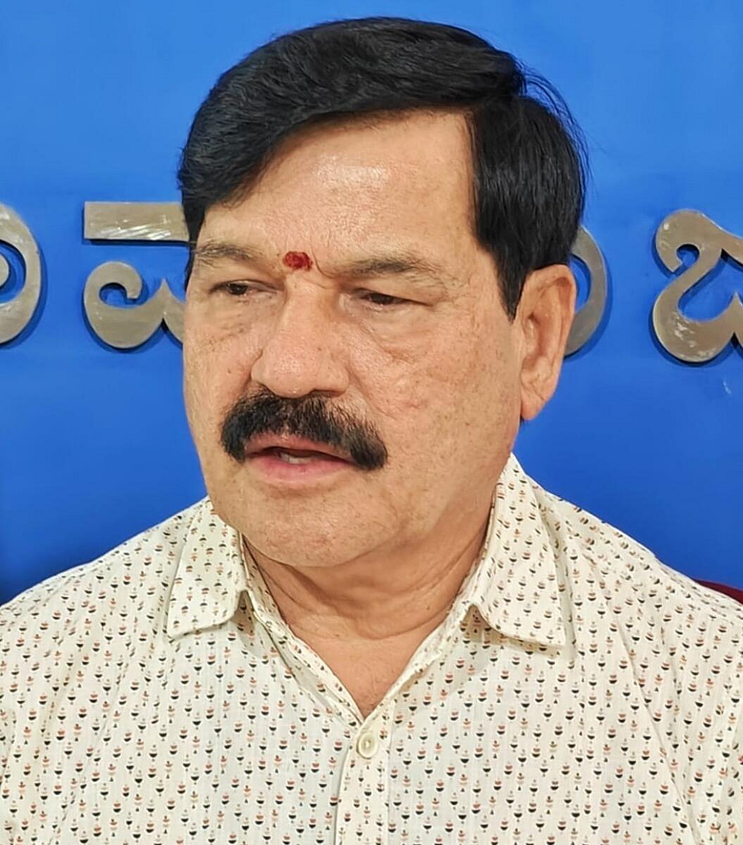 ವಿಶ್ವಕರ್ಮ ಯೋಜನೆ: ಧಾರವಾಡ ಜಿಲ್ಲೆಯಲ್ಲಿ 82,630 ಅರ್ಜಿ ಸಲ್ಲಿಕೆ