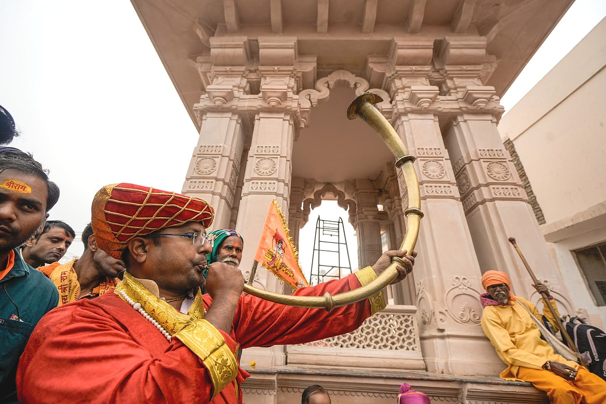 PHOTOS | ರಾಮ ಮೂರ್ತಿ ಪ್ರಾಣ ಪ್ರತಿಷ್ಠಾಪನೆಗೆ ದಿನಗಣನೆ: ಅಯೋಧ್ಯೆಯಲ್ಲಿ ಸಂಭ್ರಮ