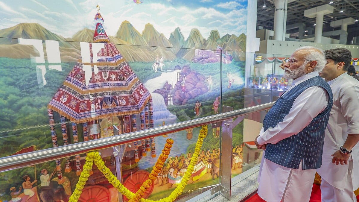 ತಿರುಚಿರಾಪಳ್ಳಿ ಅಂತರರಾಷ್ಟ್ರೀಯ ವಿಮಾನ ನಿಲ್ದಾಣ: ಫೋಟೋಗಳಲ್ಲಿ ಸೆರೆಯಾದ ಕ್ಷಣಗಳು