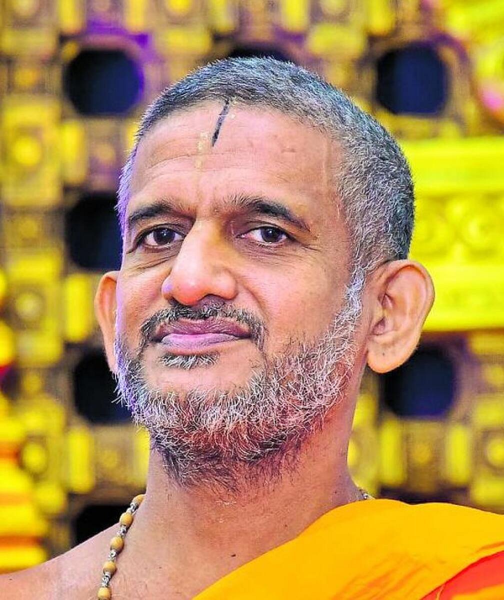 ಭಾರತ ಹಿಂದೂರಾಷ್ಟ್ರವಾಗಲು ಬಾಕಿ ಇನ್ನೇನಿದೆ?: ವಿಶ್ವಪ್ರಸನ್ನ ತೀರ್ಥ ಸ್ವಾಮೀಜಿ 