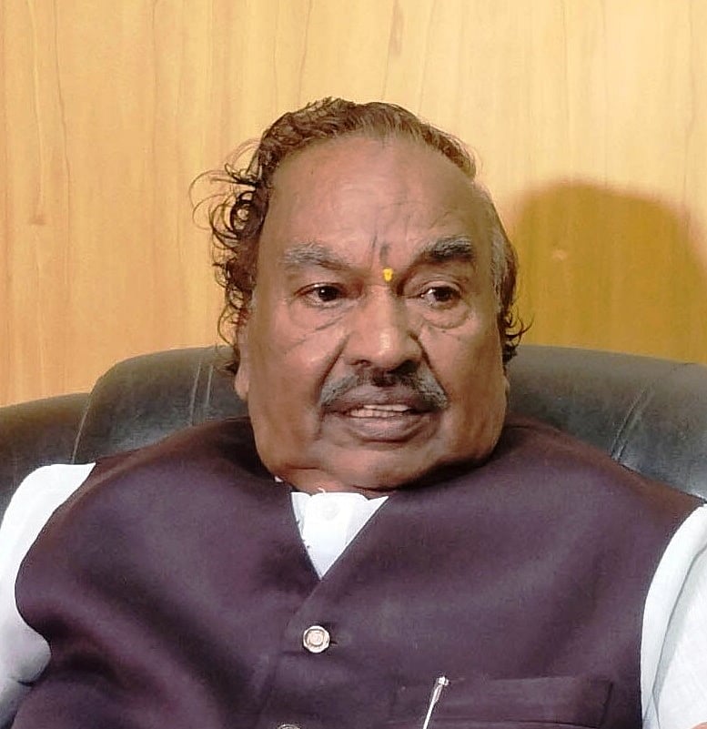 ಈಶ್ವರಾನಂದಪುರಿ ಸ್ವಾಮೀಜಿಗೆ ಅಪಮಾನ: ತನಿಖೆಗೆ ಈಶ್ವರಪ್ಪ ಆಗ್ರಹ