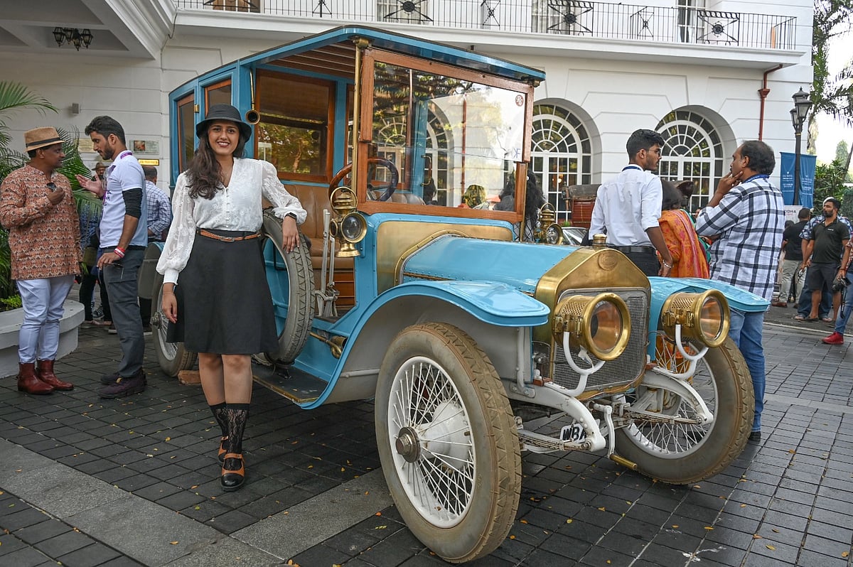 PHOTOS | ಬೆಂಗಳೂರಿನಲ್ಲಿ ಹಳೆಯ ವಾಹನಗಳ ಪ್ರದರ್ಶನ