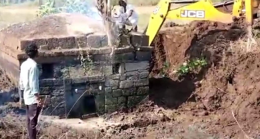 ಚಿಕ್ಕೋಡಿ: ನದಿ ದಡದಲ್ಲಿ ರಾಮ ಮಂದಿರ ಪತ್ತೆ