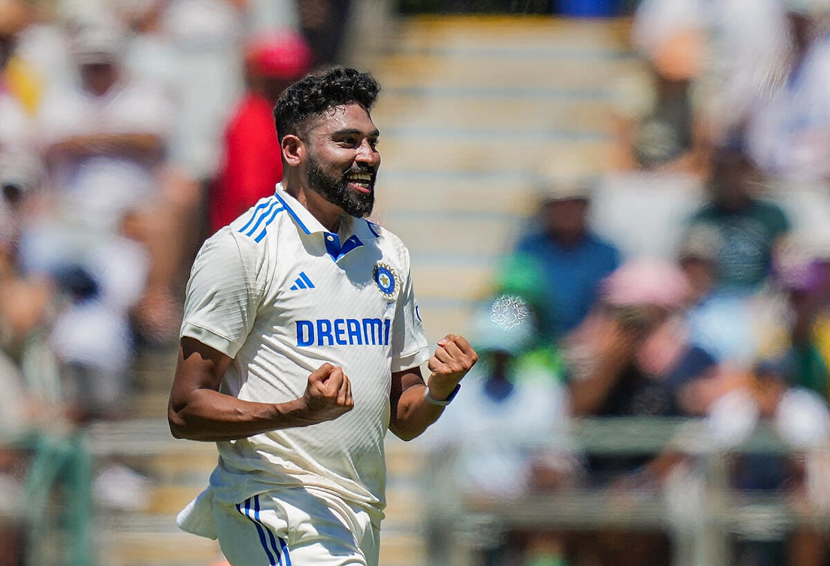 IND vs SA | ಹರಿಣಗಳ ಮೇಲೆ ಬಿರುಗಾಳಿಯಂತೆ ಎರಗಿದ ಸಿರಾಜ್; ಚಿತ್ರಗಳಲ್ಲಿ ನೋಡಿ