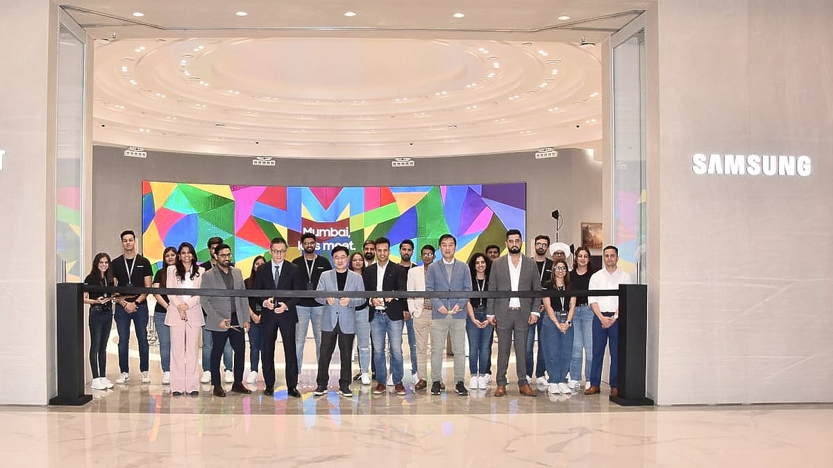 ಮುಂಬೈನ Apple BKC ಸನಿಹವೇ SAMSUNG ಹೊಸ ಸ್ಟೋರ್! ಹೊರದೇಶದಲ್ಲಿ ಇದೇ ಮೊದಲು