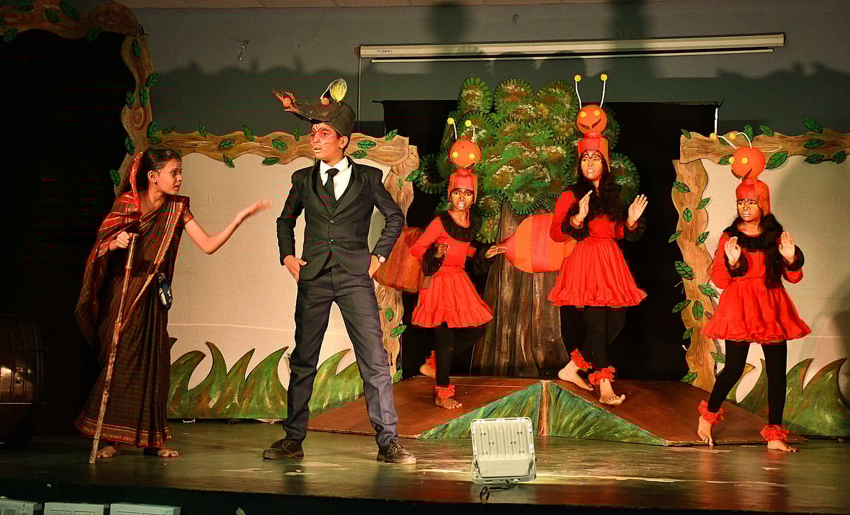 ರಂಗಭೂಮಿ: ಡಿ.ಬಿ.ಹಳ್ಳಿಯ ಪುಟ್ಟ ಮಕ್ಕಳ ದೊಡ್ಡ ಸಾಧನೆ