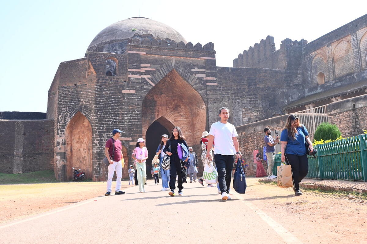 ಒಳನೋಟ | ಪ್ರವಾಸಿ ತಾಣಗಳಲ್ಲಿ ಸೌಲಭ್ಯಕ್ಕೆ ಅಸಡ್ಡೆ