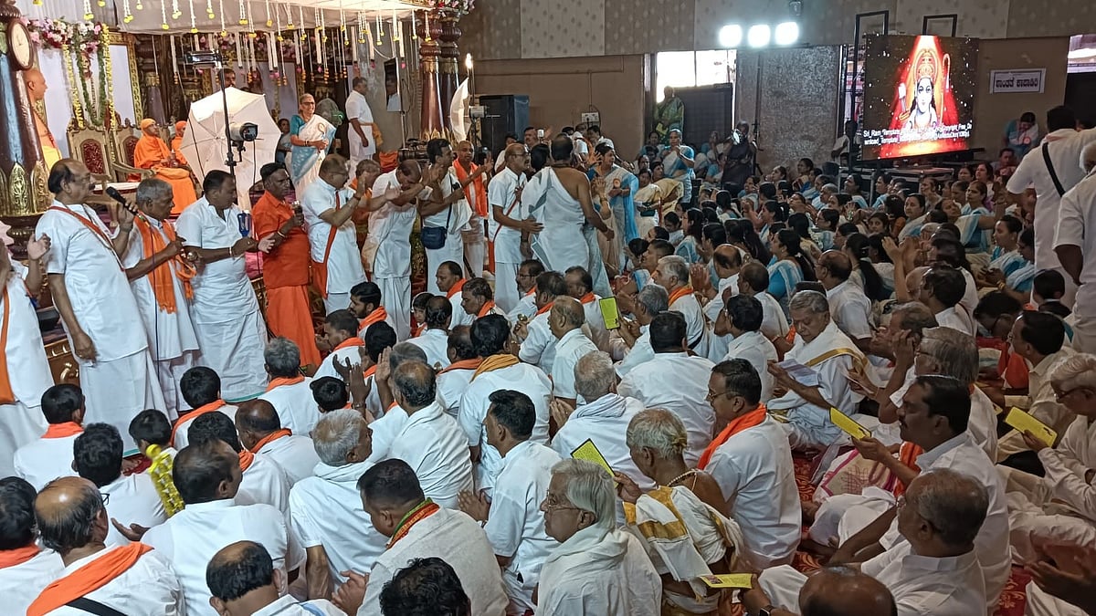 ಹೊಸಪೇಟೆಯಲ್ಲಿ ಸಾವಿರಾರು ಮಂದಿಯಿಂದ ಹನುಮಾನ್‌ ಚಾಲೀಸಾ ಪಠಣ