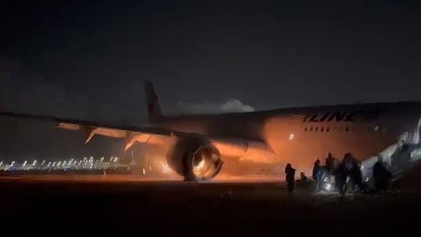 Video | ಜಪಾನ್‌: ಬೆಂಕಿ ಹೊತ್ತಿಕೊಂಡ ವಿಮಾನದಿಂದ ಪ್ರಯಾಣಿಕರು ಪಾರಾಗಿದ್ದು ಹೇಗೆ?