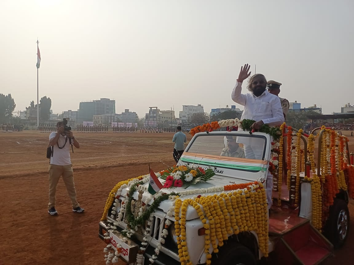 ಬೀದರ್‌ನಲ್ಲಿ ಉಸ್ತುವಾರಿ ಸಚಿವ ಈಶ್ವರ ಖಂಡ್ರೆ ಧ್ವಜಾರೋಹಣ