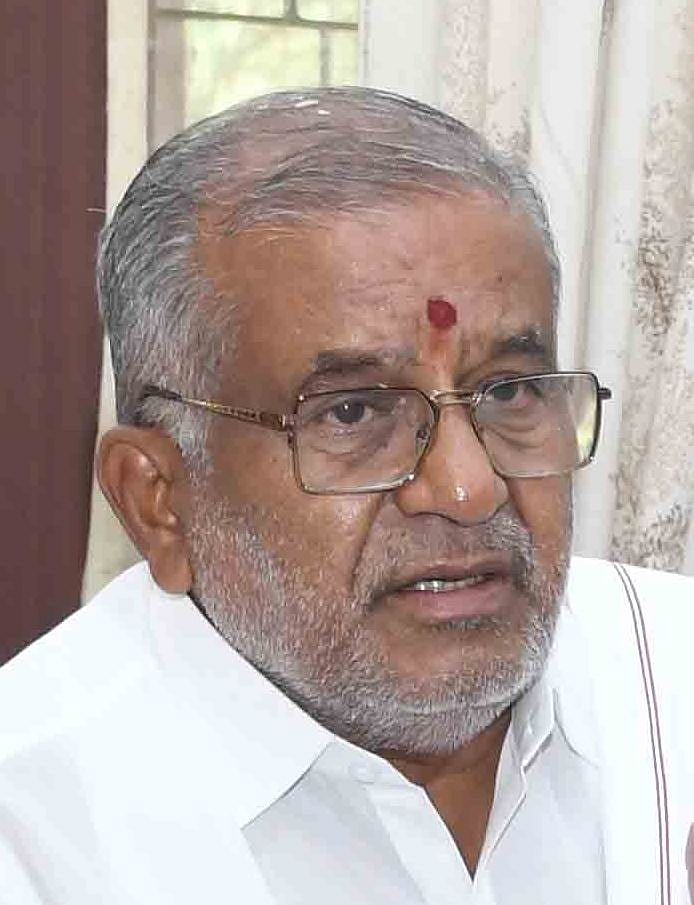 ಮಂಡ್ಯ ಸಂಸದೆ ಸುಮಲತಾ ಕಾಂಗ್ರೆಸ್‌ಗೆ ಹೋಗಬಹುದು: ಜಿ.ಟಿ. ದೇವೇಗೌಡ