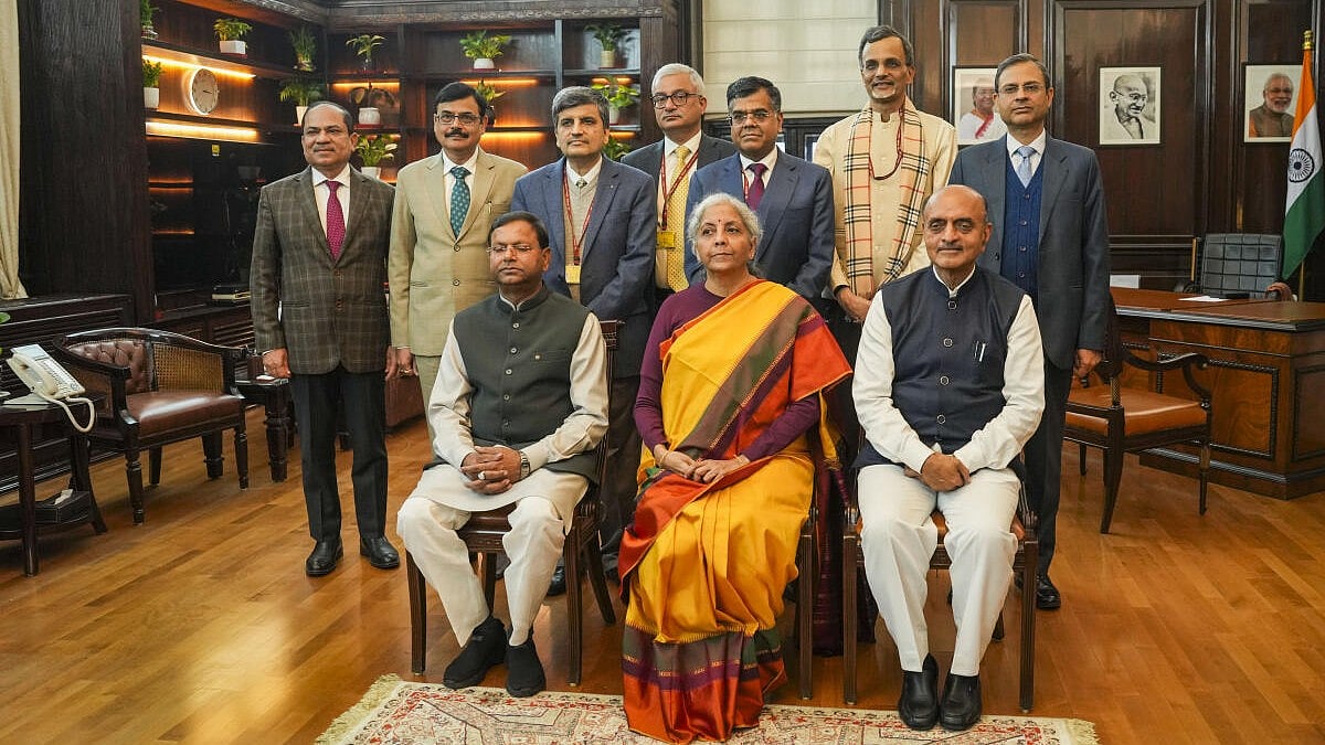 ನಿರ್ಮಲಾ ಸೀತಾರಾಮನ್‌ ಮಂಡಿಸಿದ 6ನೇ ಬಜೆಟ್‌ನ ಬೆನ್ನೆಲುಬು ಇವರು...