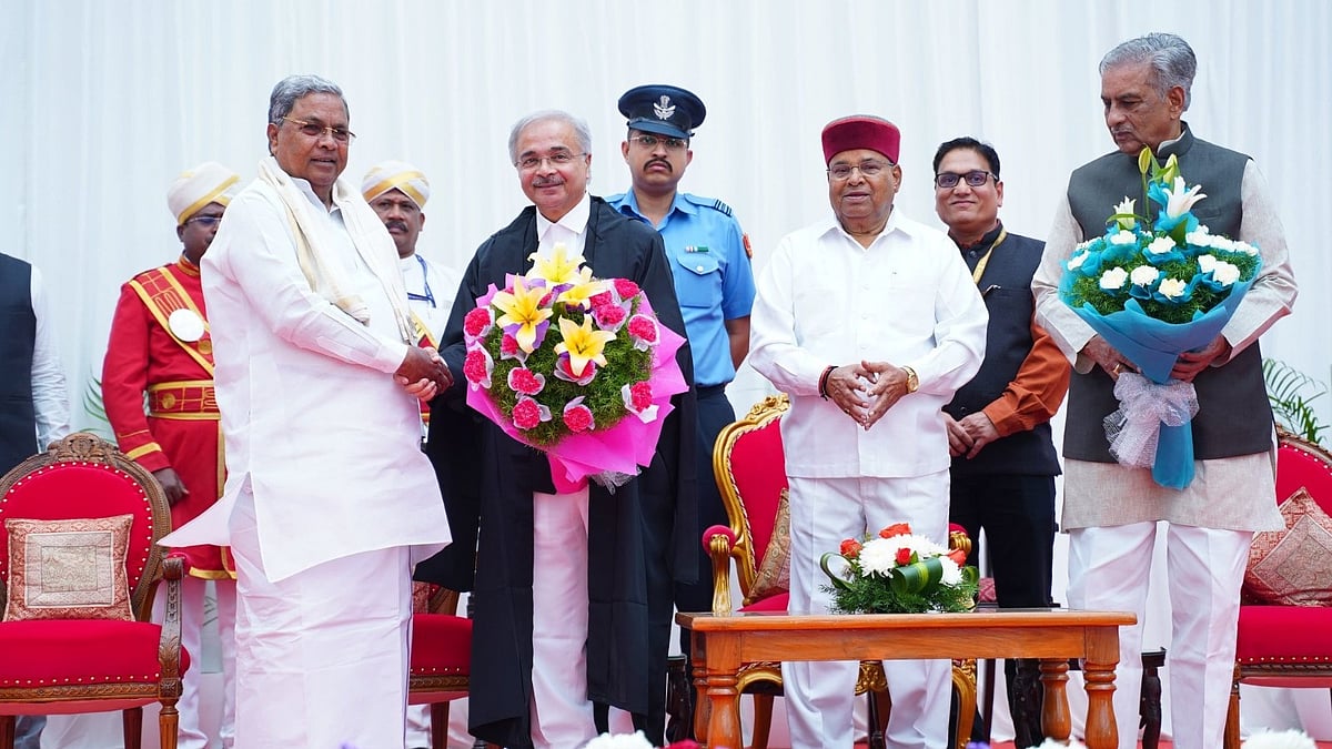 ಹೈಕೋರ್ಟ್‌: ನೂತನ ಮುಖ್ಯ ನ್ಯಾಯಮೂರ್ತಿ ಎನ್.ವಿ. ಅಂಜಾರಿಯಾ ಪ್ರಮಾಣ ವಚನ ಸ್ವೀಕಾರ