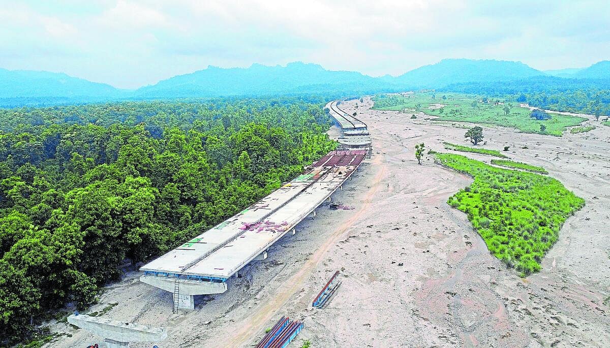 ದೆಹಲಿ– ಡೆಹರಾಡೂನ್‌ ಕಾರಿಡಾರ್: ಅಭಿವೃದ್ಧಿ ಹೆದ್ದಾರಿಯಲ್ಲೊಂದು ಹಸಿರು ಹಾದಿ...