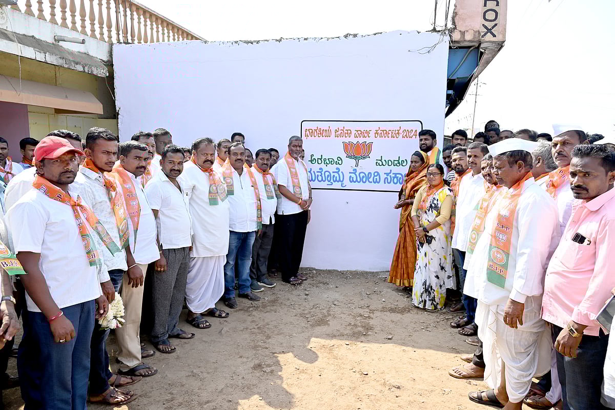 ಸರ್ಕಾರದ ಯೋಜನೆ ಮತದಾರರಿಗೆ ತಿಳಿಸಿ: ಶಾಸಕ ಬಾಲಚಂದ್ರ ಜಾರಕಿಹೊಳಿ