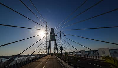 ಇದನ್ನು ಓಖಾ-ಬೆಟ್ ದ್ವಾರಕಾ ಸಿಗ್ನೇಚರ್ ಸೇತುವೆ ಎಂದೂ ಕರೆಯಲಾಗುತ್ತದೆ.