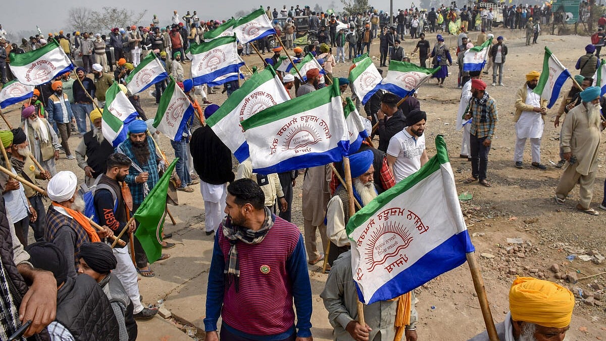 ದೆಹಲಿ ಚಲೋ ಸದ್ಯಕ್ಕೆ ಸ್ಥಗಿತ,ಬೇಡಿಕೆ ಈಡೇರದಿದ್ದರೆ ಫೆ.21ರಿಂದ ಪುನರಾರಂಭ: ರೈತರು