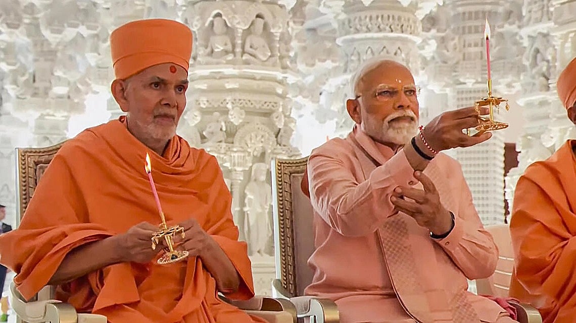 ಅಬುಧಾಬಿಯಲ್ಲಿ ಪಶ್ಚಿಮ ಏಷ್ಯಾದ ಮೊದಲ ಹಿಂದೂ ದೇವಾಲಯ ಉದ್ಘಾಟಿಸಿದ ಪ್ರಧಾನಿ ಮೋದಿ