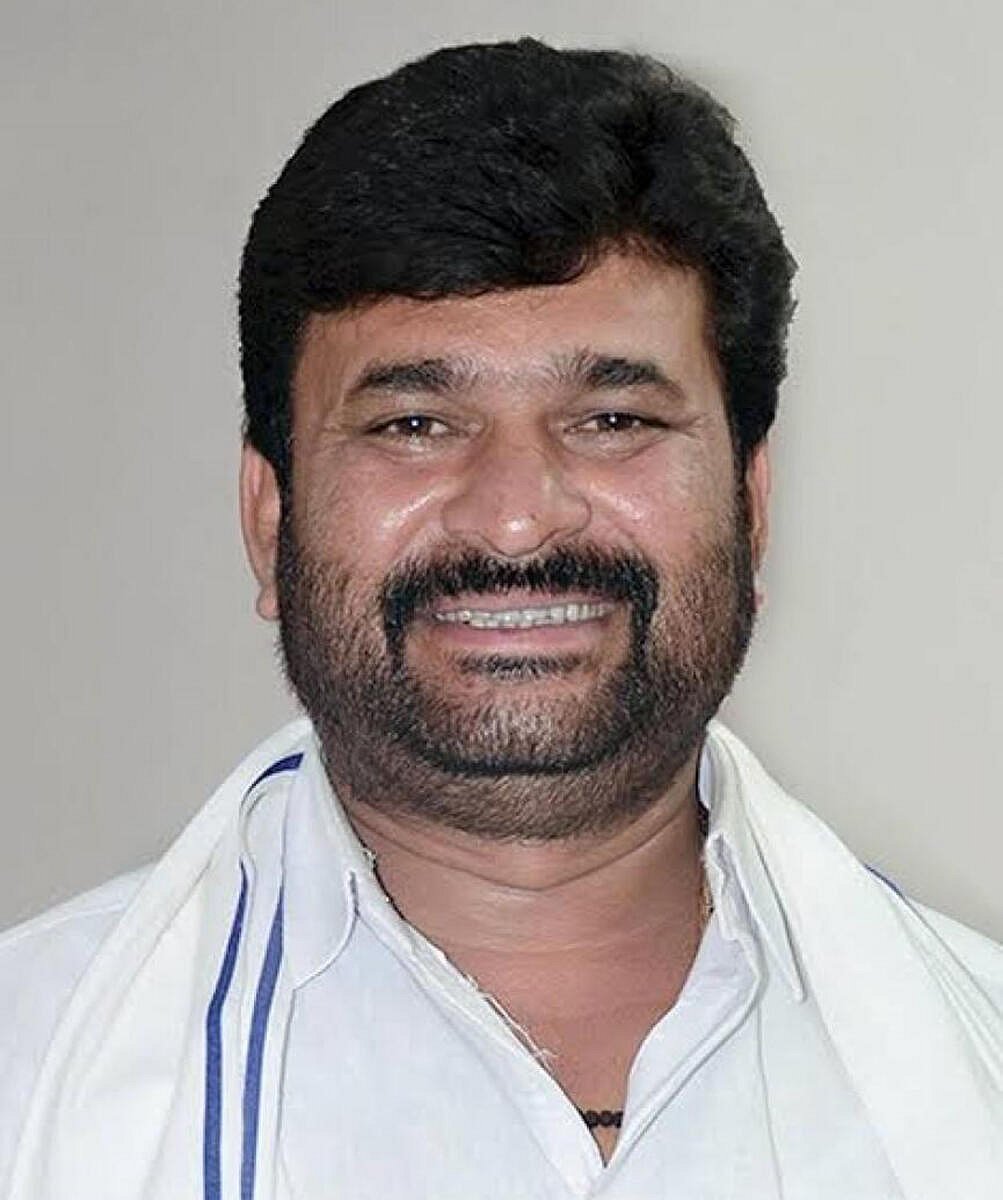 ಯೋಗೀಶ್‌ಗೌಡ ಕೊಲೆ ಪ್ರಕರಣ: ಜಾಮೀನು ಕೋರಿ ಹೈಕೋರ್ಟ್‌ಗೆ ವಿನಯ ಕುಲಕರ್ಣಿ ಅರ್ಜಿ