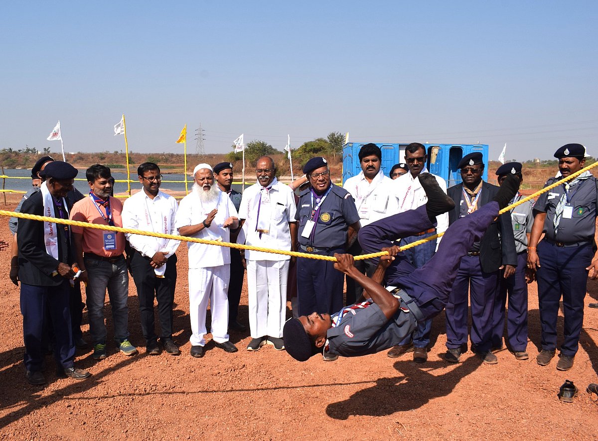 ಬೀದರ್‌: ಜಾಂಬೊರೇಟ್‌ನಲ್ಲಿ ಚಿಣ್ಣರ ಸಾಹಸ ಪ್ರದರ್ಶನ