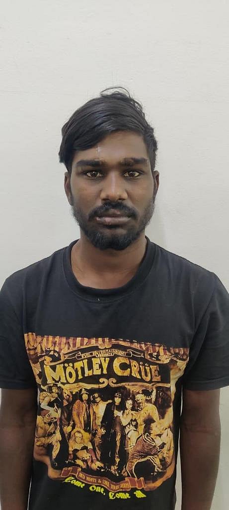 ಬೆಂಗಳೂರು: ಮೊಬೈಲ್‌ ಕಳ್ಳರ ಬೆನ್ನಟ್ಟಿ ಹಿಡಿದ ಪೊಲೀಸರು 