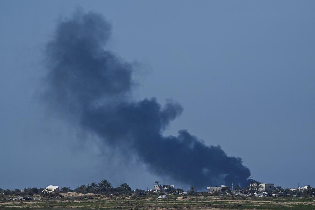 Israel–Hamas war | ರಫಾ ನಿರಾಶ್ರಿತರ ಶಿಬಿರದ ಮೇಲೆ ಇಸ್ರೇಲ್ ದಾಳಿ; 37 ಸಾವು