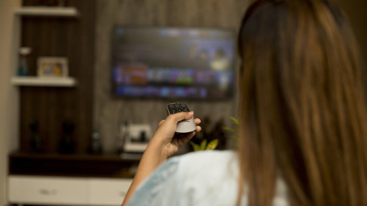 ಮುಂದುವರೆಯುತ್ತಿರುವ ಕಾಲವೂ.. ಹಿಂದಕ್ಕೆಳೆಯುತ್ತಿರುವ ಕಿರುತೆರೆಯೂ…