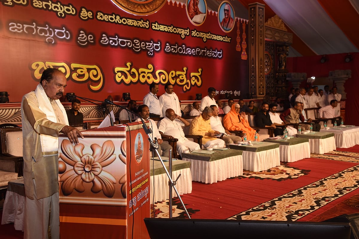 ಪುಕ್ಕಟೆಯಿಂದ ಕೃಷಿ ಕಾರ್ಮಿಕರ ಕೊರತೆ: ಬಸವರಾಜ ಹೊರಟ್ಟಿ 