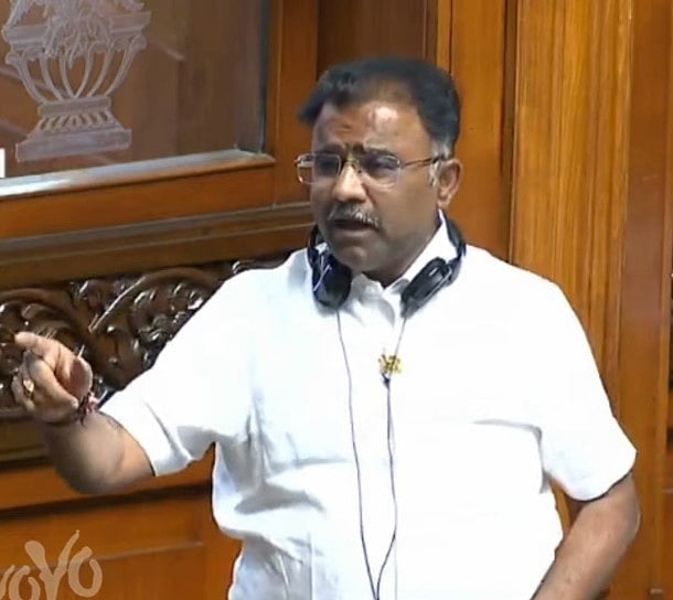 ‘ಕಾರಂಜಾ ಸಂತ್ರಸ್ತರ ಸಮಸ್ಯೆ ಬಜೆಟ್‌ನಲ್ಲೇಕೆ ಪ್ರಸ್ತಾಪಿಸಿಲ್ಲ’

