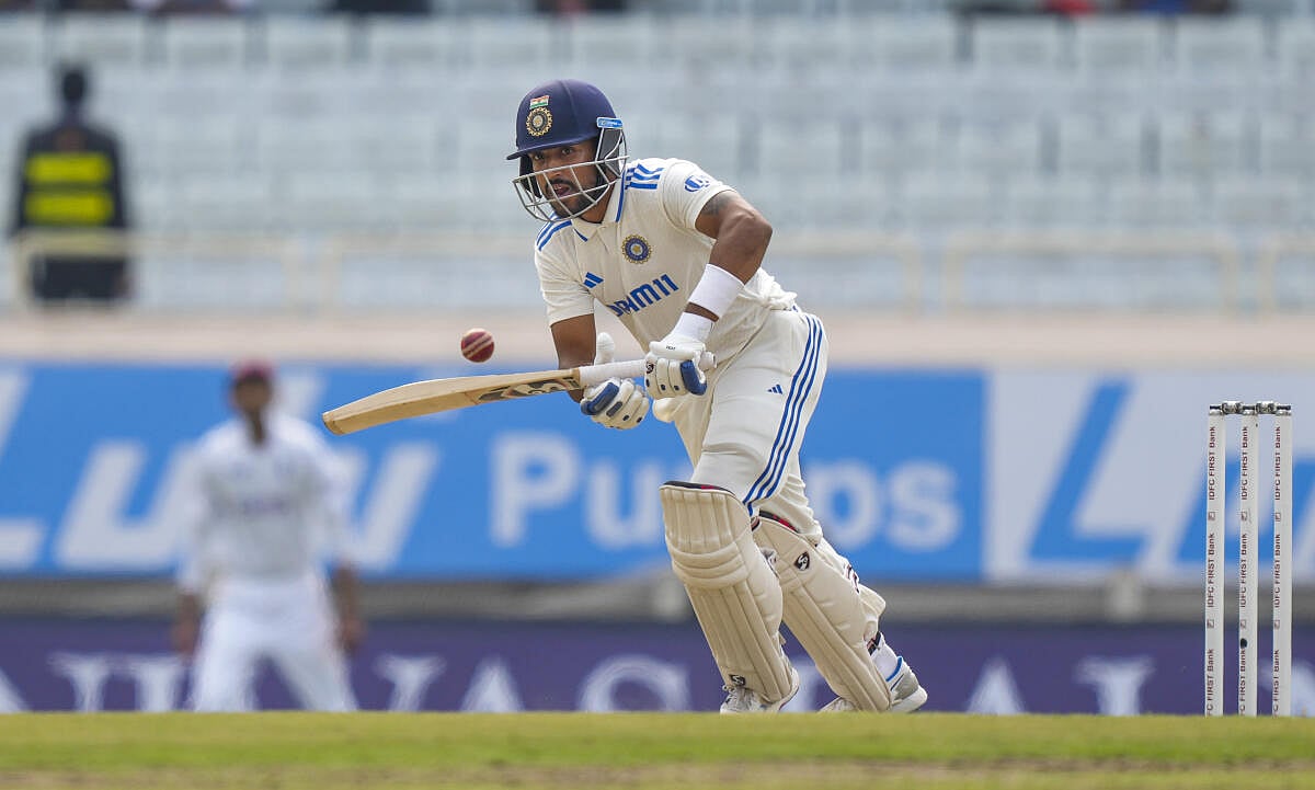 ದ.ಆಫ್ರಿಕಾ ವಿರುದ್ಧದ ಮೊದಲ ಪಂ‌ದ್ಯಕ್ಕೆ ಯುವ ಆಲ್‌ರೌಂಡರ್ ಬದಲು ಜುರೆಲ್‌ಗೆ ಅವಕಾಶ