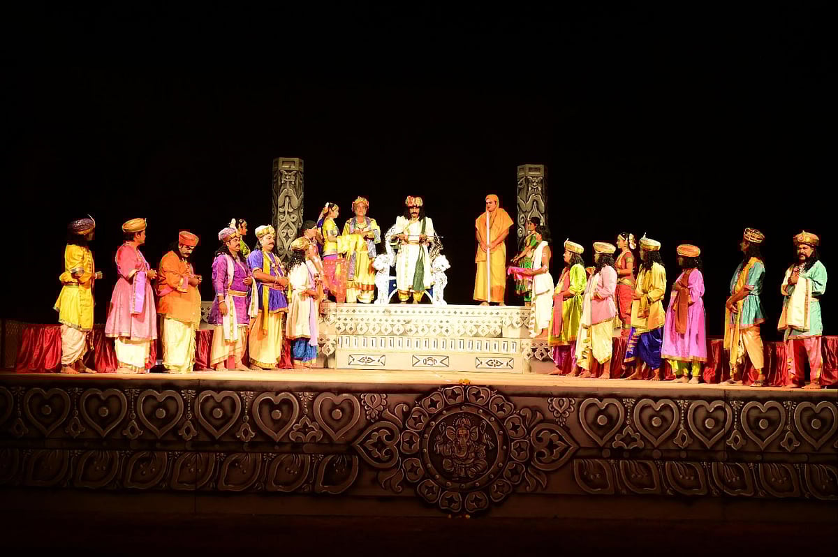 ಹಂಪಿ ಉತ್ಸವ: ಇತಿಹಾಸ ಕಟ್ಟಿಕೊಟ್ಟ ಧ್ವನಿ–ಬೆಳಕು