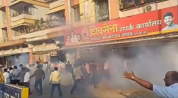 ಮಹಾರಾಷ್ಟ್ರ: ಕೇಂದ್ರ ಸಚಿವ ನಾರಾಯಣ ರಾಣೆ ಪುತ್ರನ ಕಾರಿನ ಮೇಲೆ ಕಲ್ಲು ತೂರಾಟ