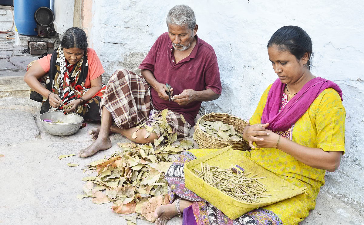 ಕಾರ್ಮಿಕರ ಇಕ್ಕಟ್ಟಿಗೆ ಸಿಲುಕಿಸುವ ವಿಧೇಯಕ: ಬೀಡಿ ಕಾರ್ಮಿಕರು ವಿರೋಧ

