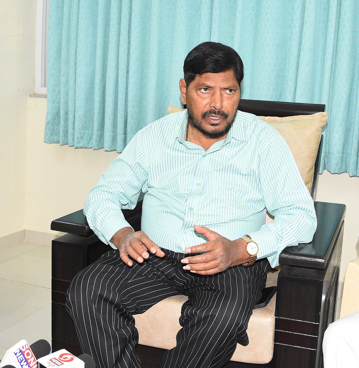 ಮೋದಿ ಸಂವಿಧಾನ ಬದಲಿಸಲ್ಲ, ಅದನ್ನು ಬಲಪಡಿಸುತ್ತಾರೆ: ಕೇಂದ್ರ ಸಚಿವ ರಾಮದಾಸ ಅಠವಾಳೆ