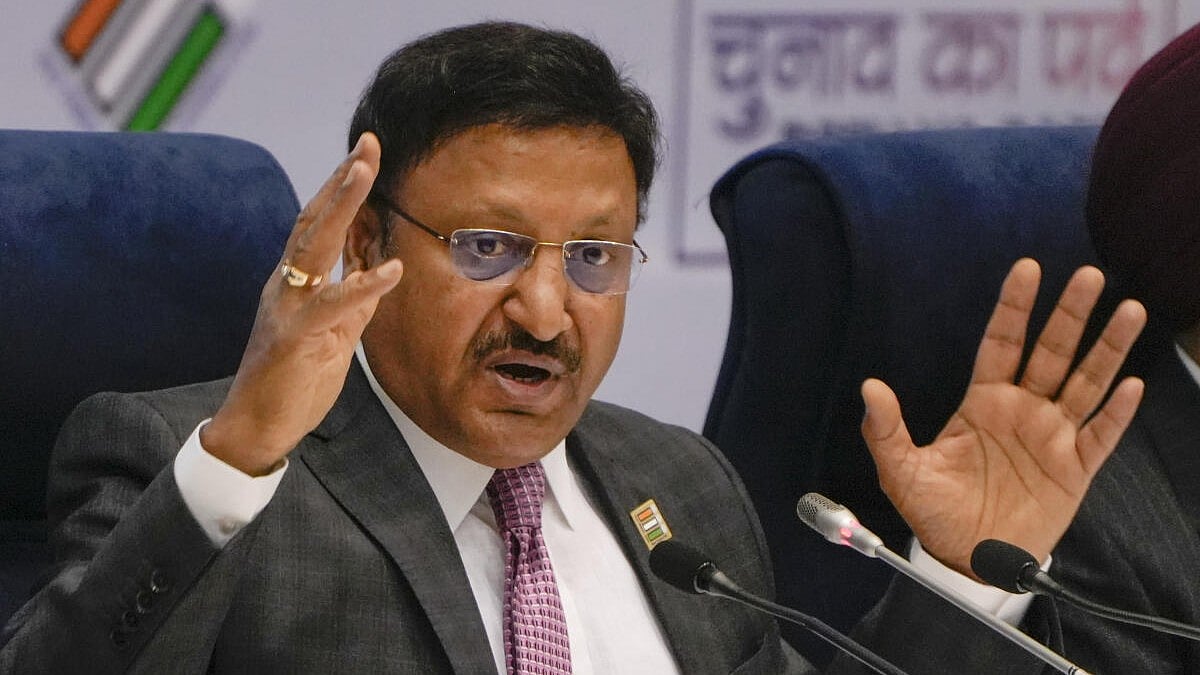 ವಿವಿಪ್ಯಾಟ್‌ಗಳ ಪರಿಶೀಲನೆ: ಯಾವುದೇ ವ್ಯತ್ಯಾಸ ಕಂಡುಬಂದಿಲ್ಲ; CEC ರಾಜೀವ್ ಕುಮಾರ್