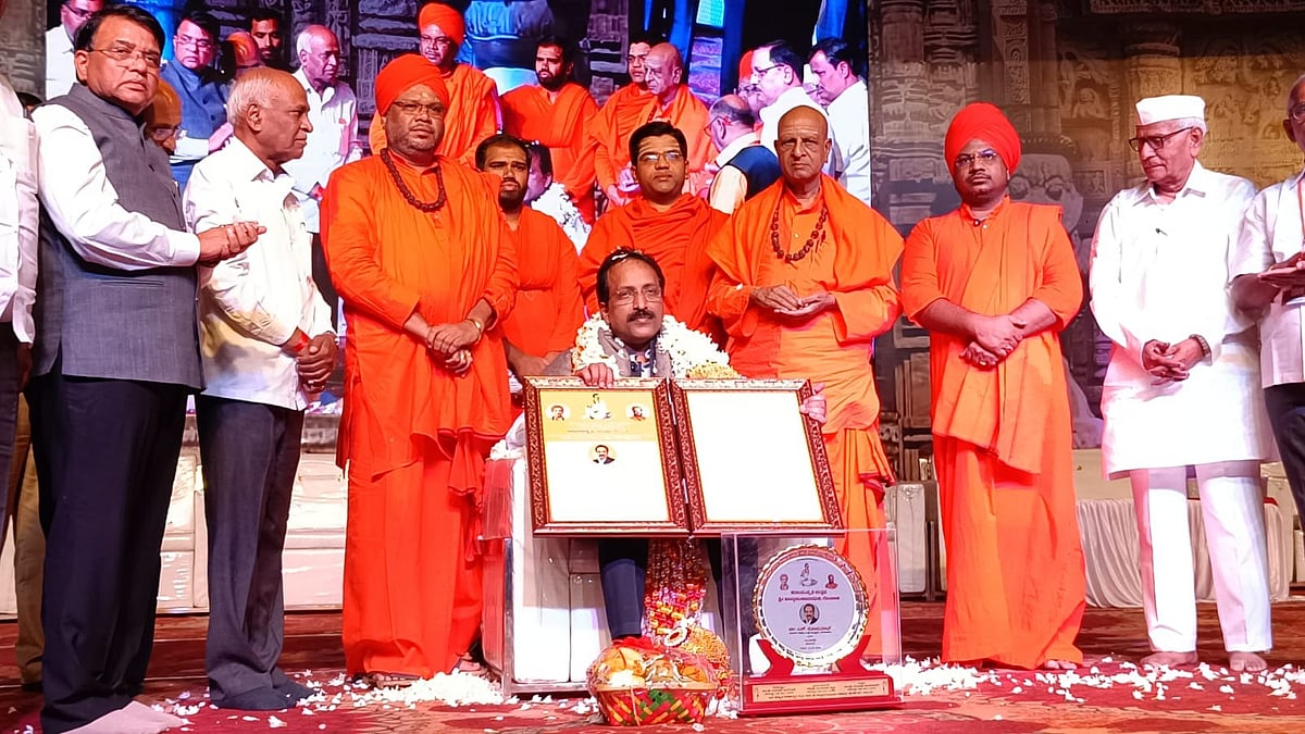 ಇಸ್ರೊ ಅಧ್ಯಕ್ಷ ಡಾ.ಎಸ್. ಸೋಮನಾಥ ಅವರಿಗೆ ‘ಕಾಯಕ ಶ್ರೀ’ ಪ್ರಶಸ್ತಿ ಪ‍್ರದಾನ