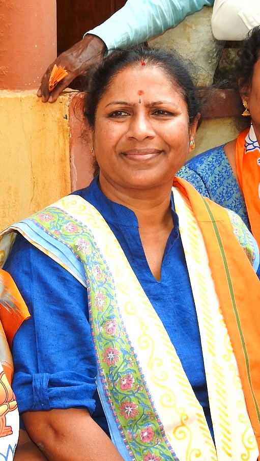 ಪರಿಷತ್‌ ಸ್ಥಾನಕ್ಕೆ ತೇಜಸ್ವಿನಿಗೌಡ ರಾಜೀನಾಮೆ